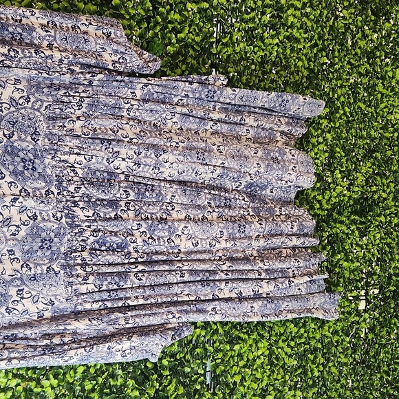 Altar'd State Blue and White Midi Dress Medium - Picture 4 of 11